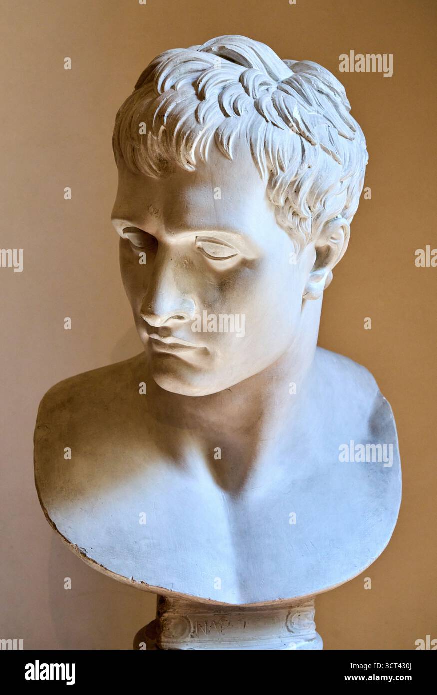 ANTONIO CANOVA (Possagno, 1757 - Venezia, 1822), Busto di Napoleone ...