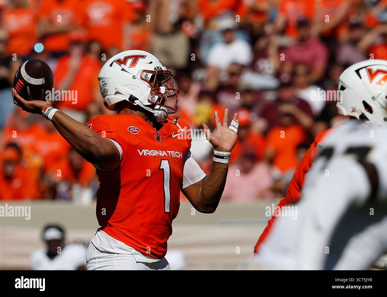 BLACKSBURG, VA - OCTOBER 04: Virginia Tech Hokies quarterback Kyron ...