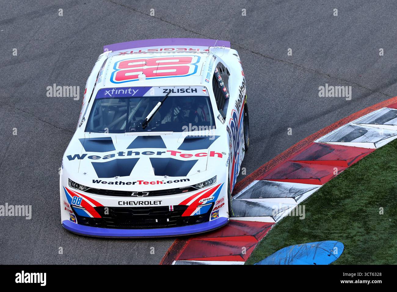 CHARLOTTE, NC - OCTOBER 04: Connor Zilisch (#88 JR Motorsports ...
