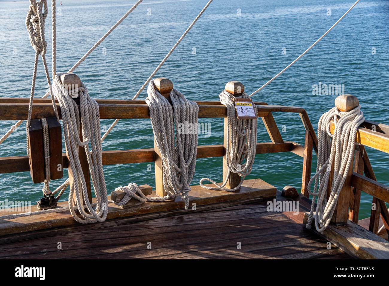 Spanish Block Rigging Pulleys h hi-res stock photography and images - Alamy