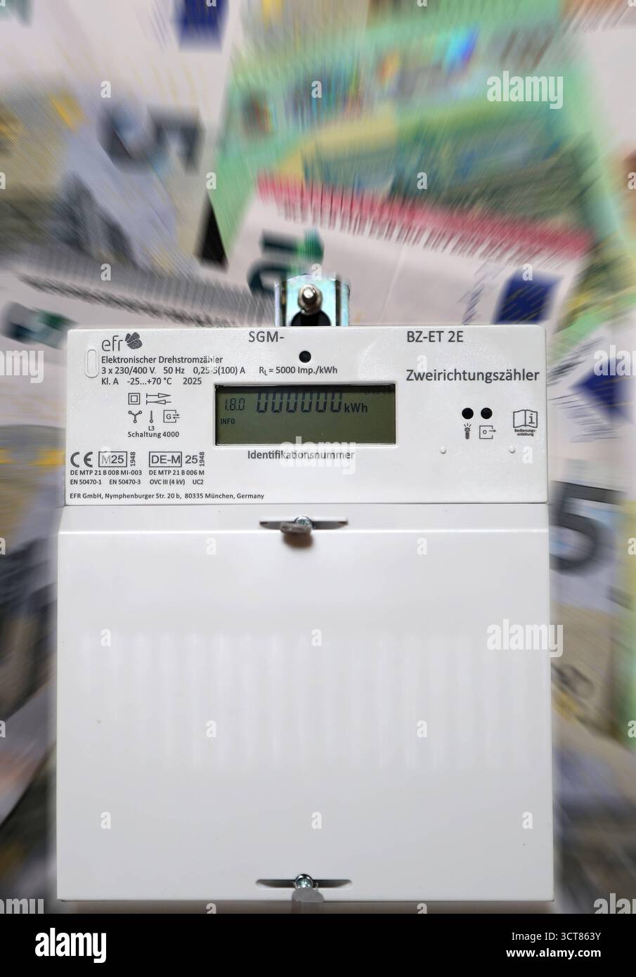 ACHTUNG FOTOMONTAGE Hier im Bild ein Stromzähler, Elektrizitätszähler ...