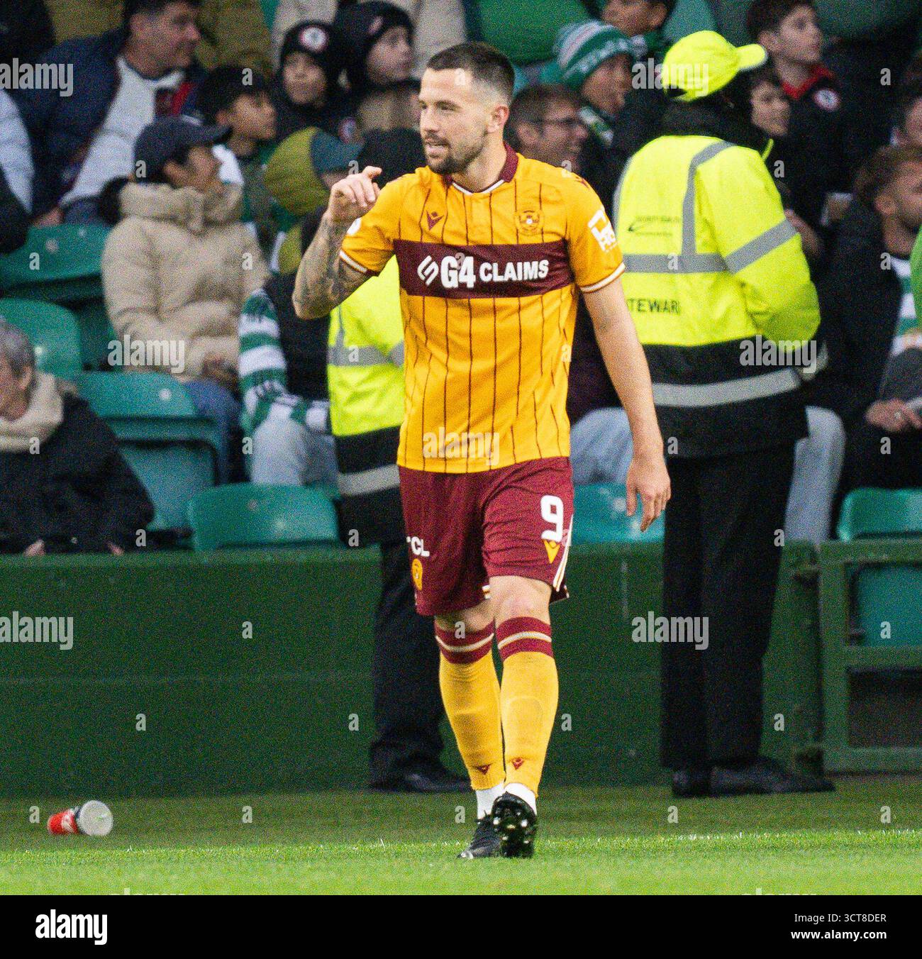 Stamatelopoulos GLASGOW, SCOTLAND - OCTOBER 05: Motherwell's Apostolos Stamatelopoulos ...