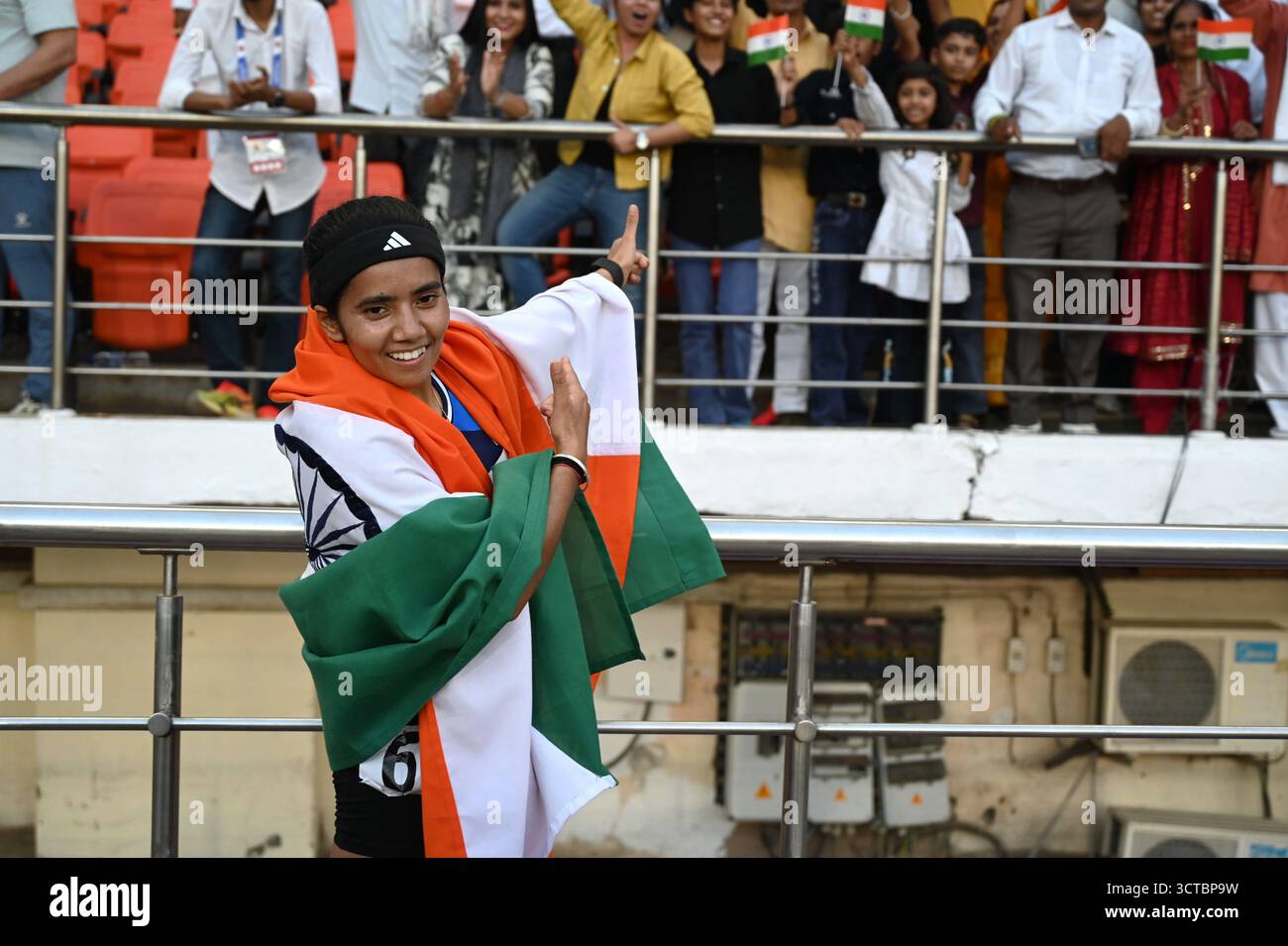 New Delhi, India. 5th Oct, 2025. Preethi pal(India) Won Silver in Women ...