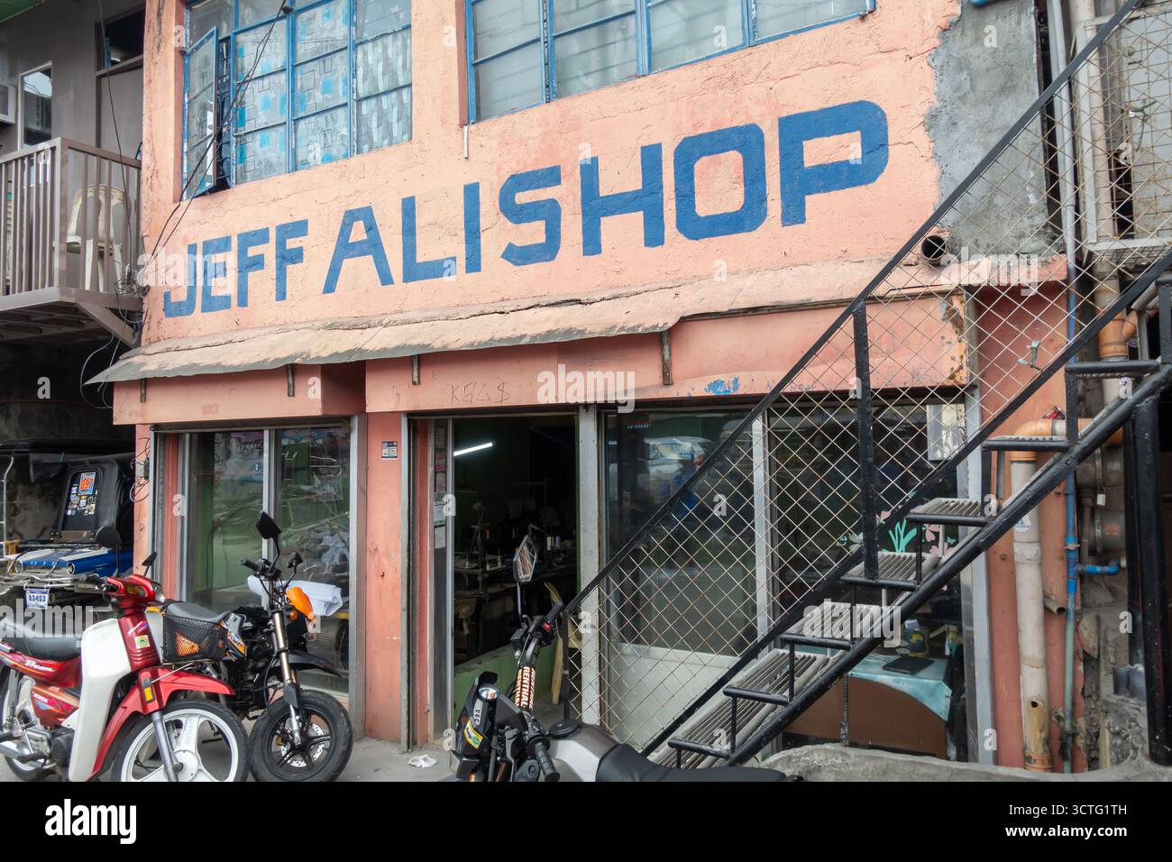 Jeff Ali Tailoring Shop , Taytay, Philippines Stock Photo