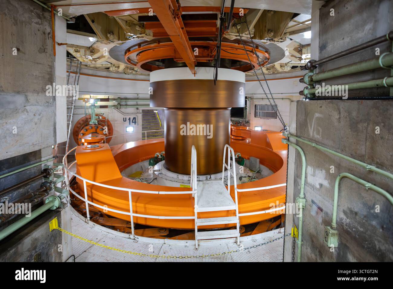 Hydroelectric generator rotor hi-res stock photography and images - Alamy