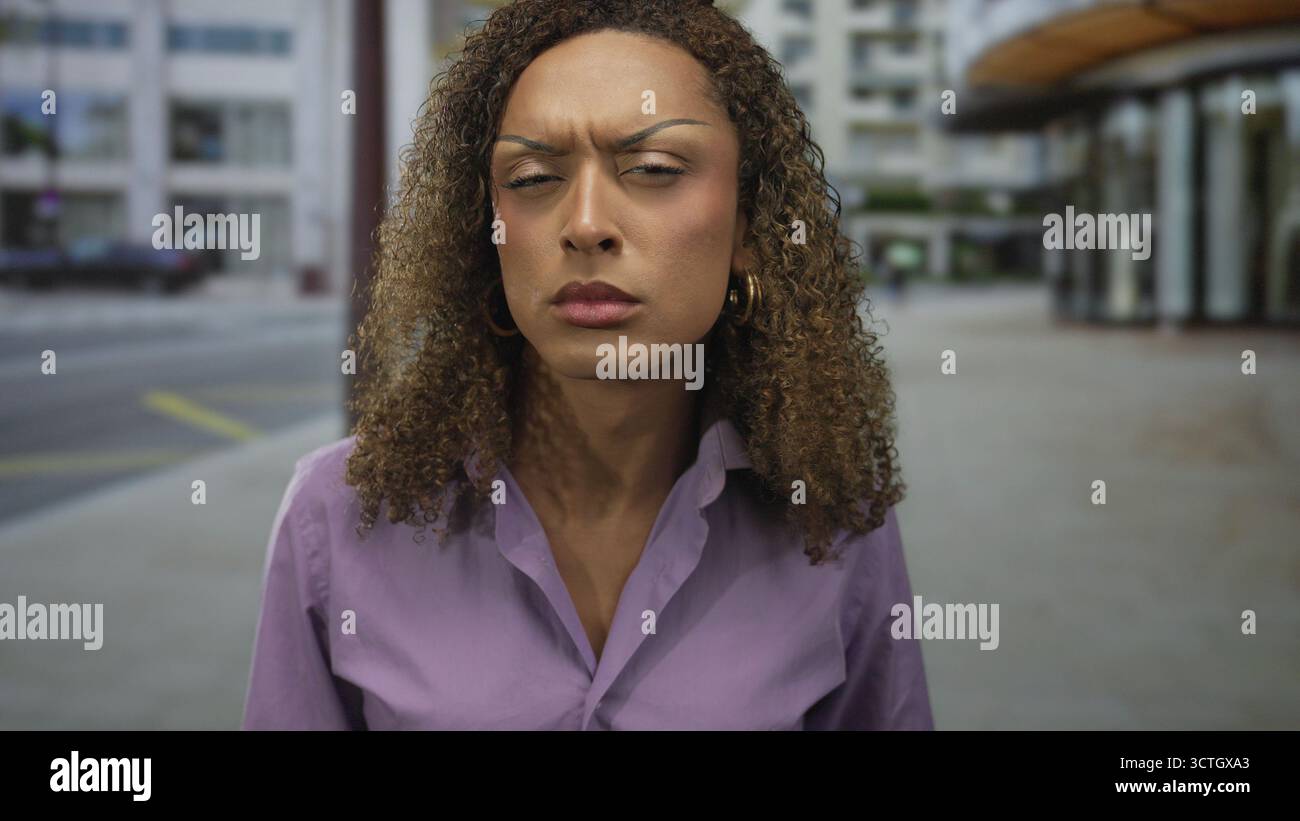 Woman frowning visible face hi-res stock photography and images - Alamy