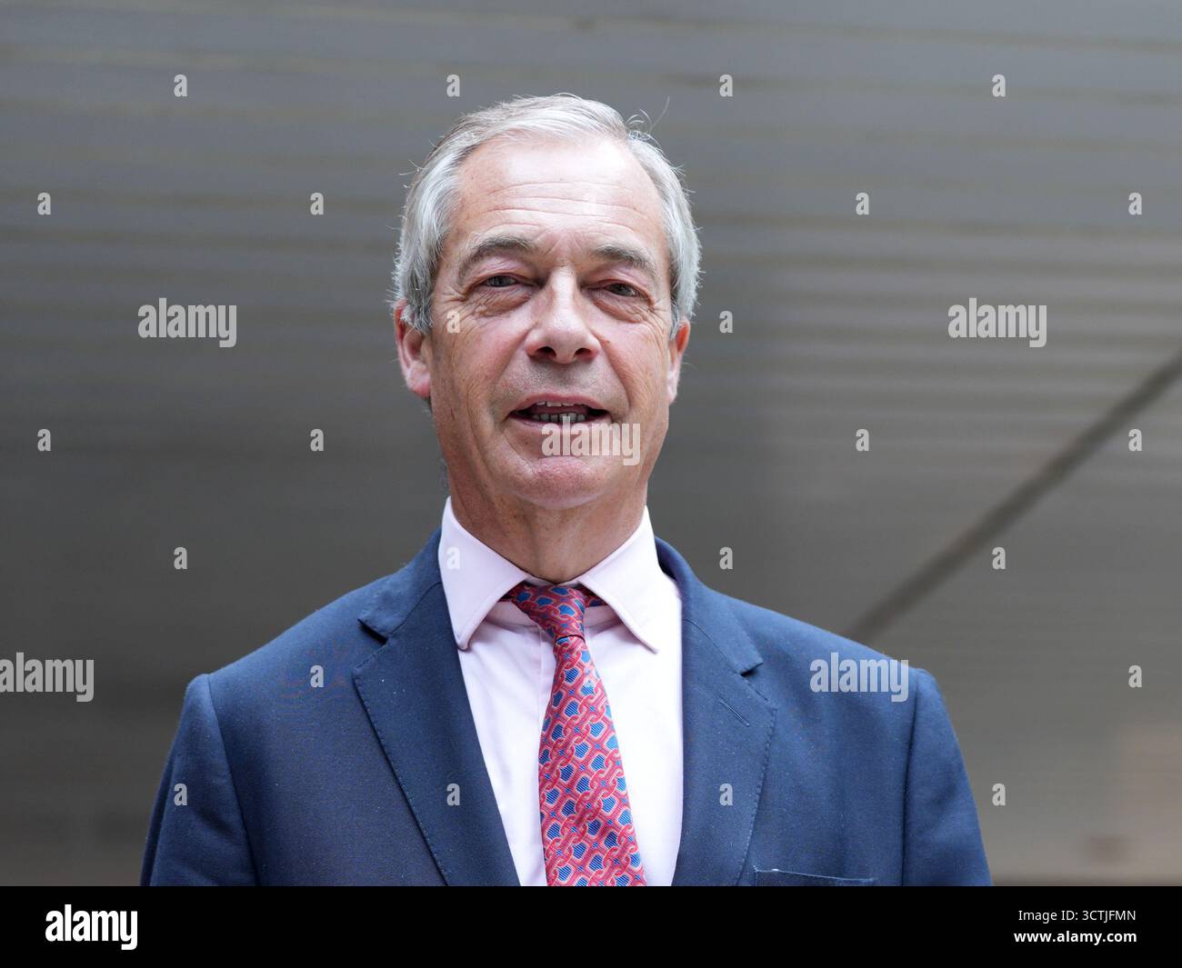Reform UK leader Nigel Farage outside Southwark Crown Court, south London, where Fayaz Khan is charged with threats to kill him on TikTok. Khan denies one count of threats to kill in relation to a post on TikTok between October 12 and 15 last year. Picture date: Tuesday October 7, 2025. Stock Photo
