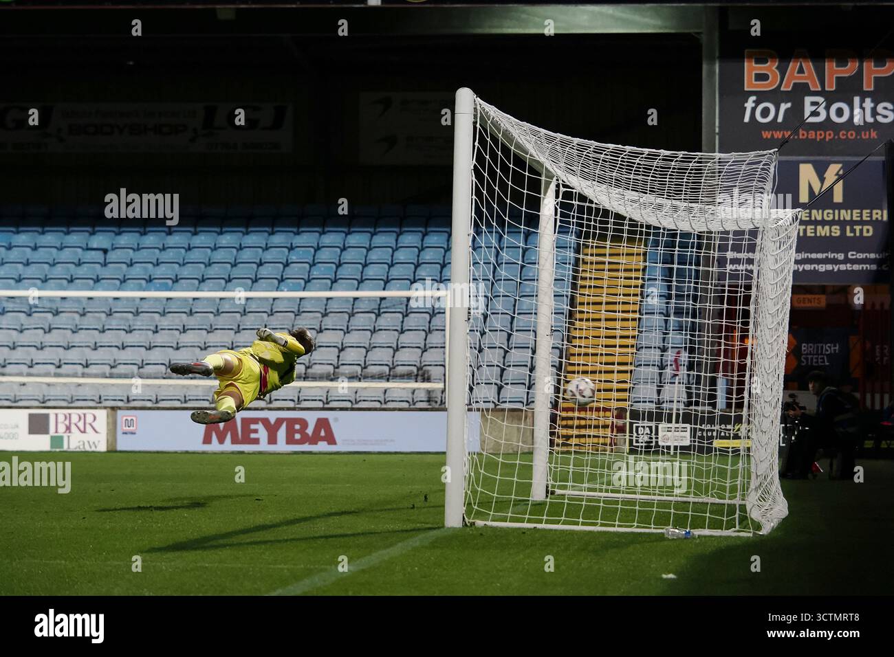 Right danny hi-res stock photography and images - Alamy