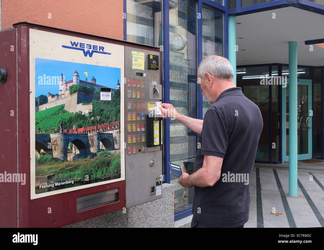 how to buy cigarettes in germany vending machine Cigarette Man buying cigarettes from vending