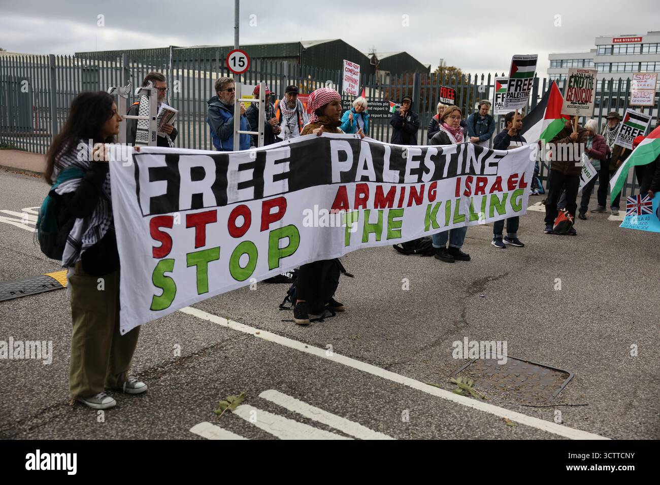 UK. 08th Oct, 2025. Protesters with the Palestine Solidarity Campaign ...