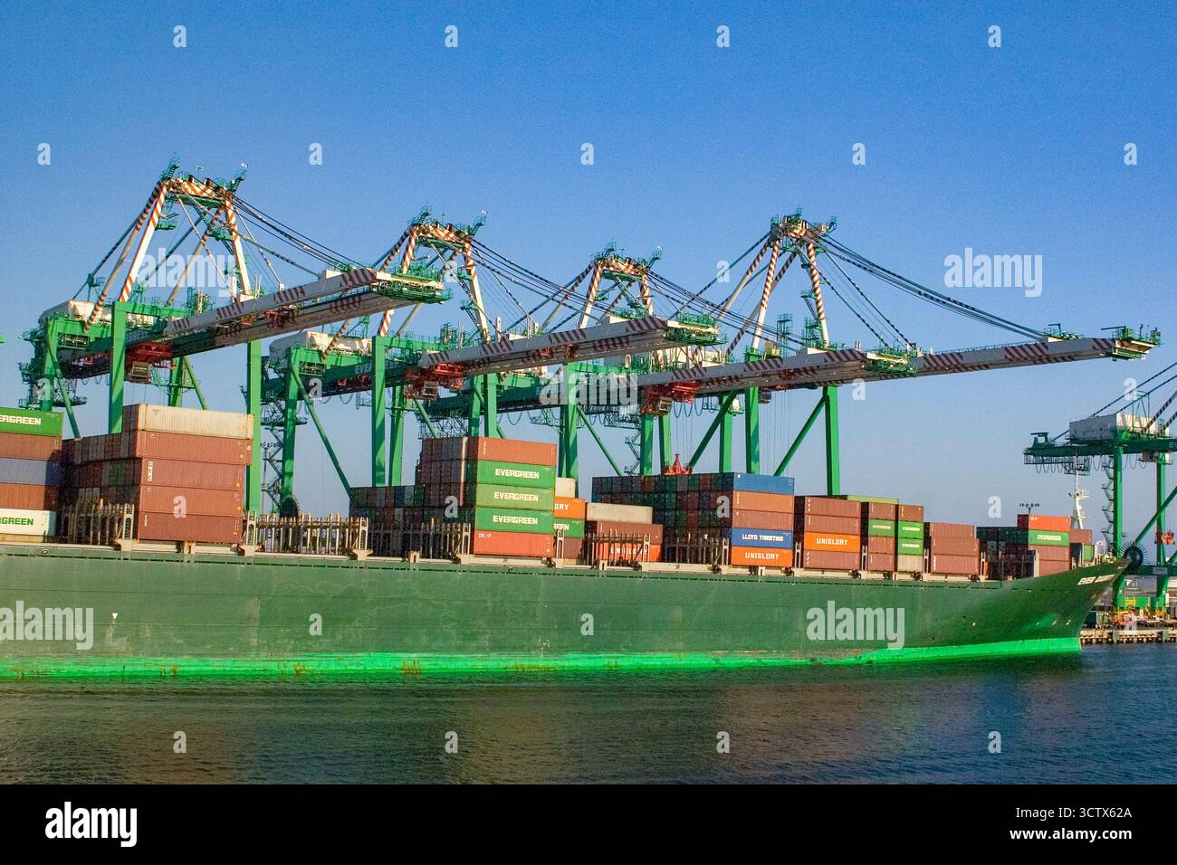 container ship at container terminal, Port of Long Beach, California ...