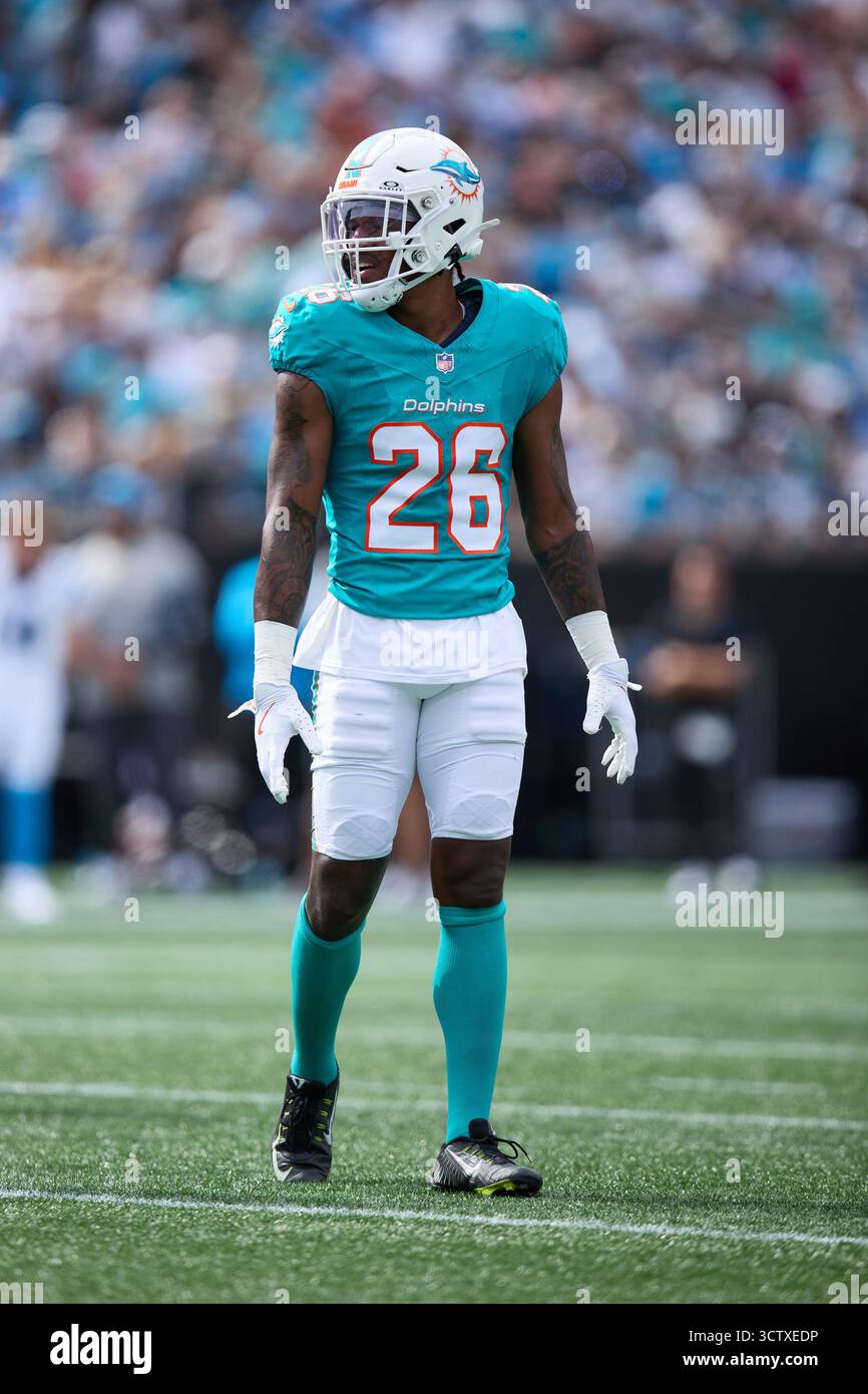 Miami Dolphins cornerback Rasul Douglas (26) lines up on defense during ...
