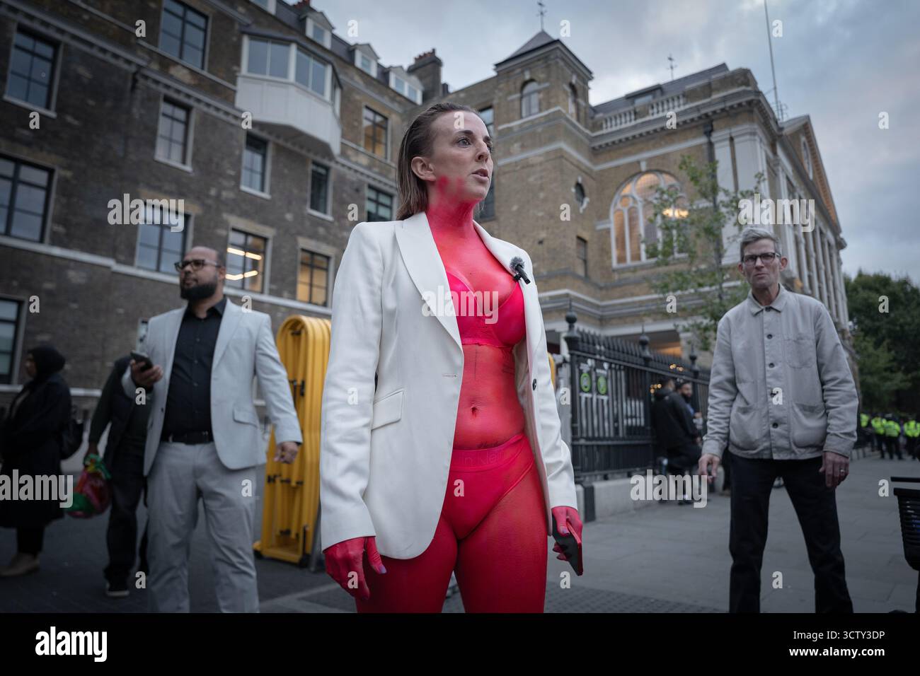 Refugees Sarah Hi res Stock Photography And Images Alamy refugees-sarah-hi-res-stock-photography-and-images-alamy