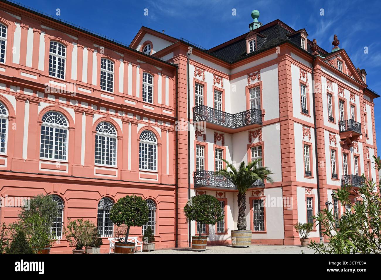 Biebrich Palace – a baroque three-winged residence built from 1734 by Prince Karl, designed by Friedrich Joachim Stengel Stock Photo