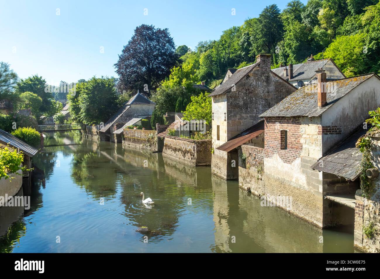 France, Sarthe, Normandie-Maine Regional Natural Park, La Chartre sur le Loir, wash houses on the Loir // France,  Sarthe (72), parc naturel régional Stock Photo