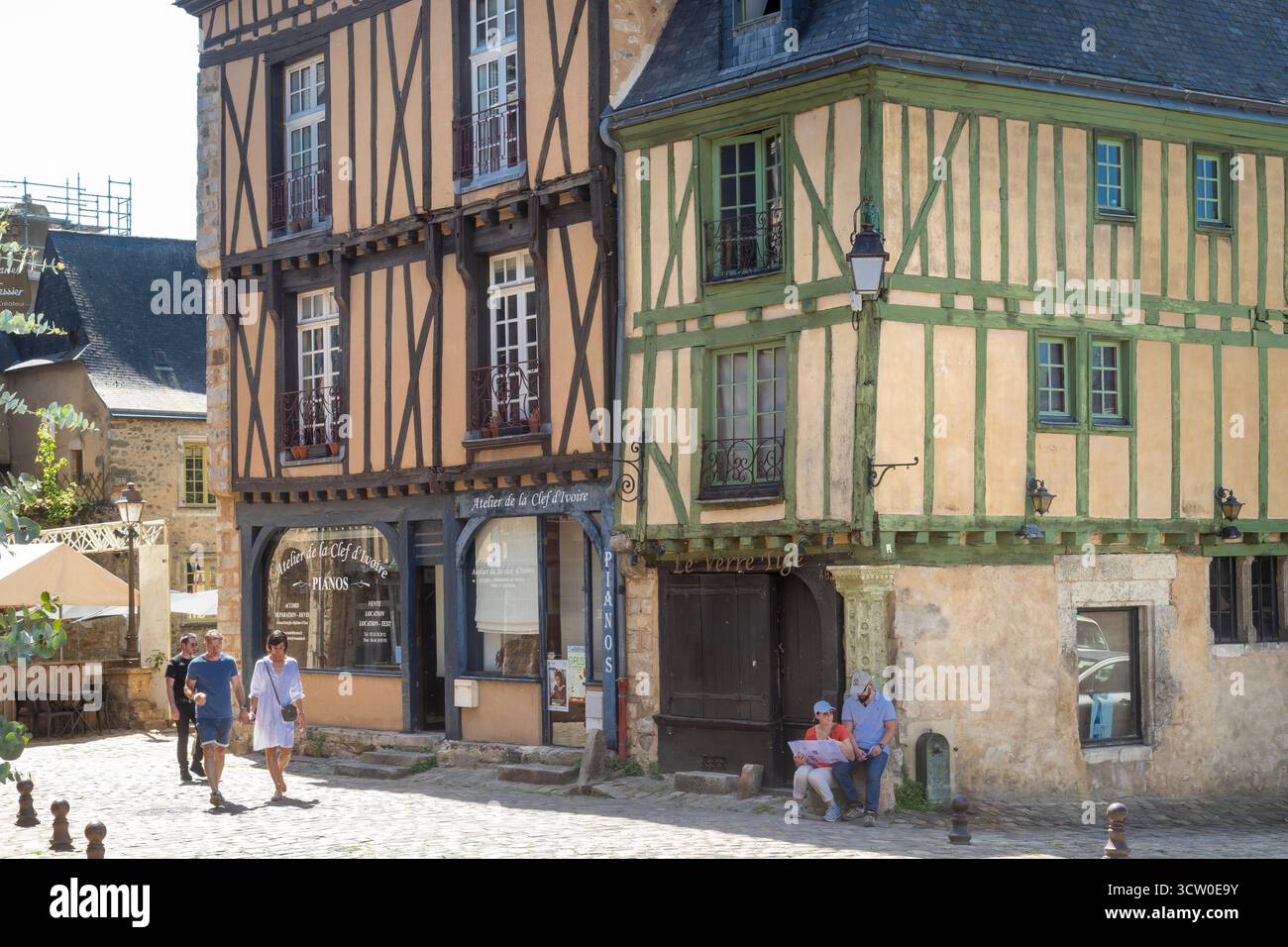 France, Sarthe, Le Mans, Old Mans, Plantagenet City, historic medieval center, Pilier Vert House dated 15th century, Maison du Pilier vert // France, Stock Photo