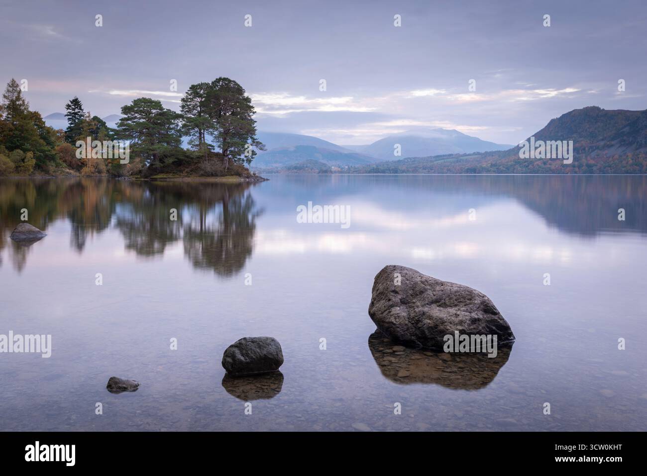 Dawn at Derwent Water in the Lake District National Park, Cumbria, England. Stock Photo