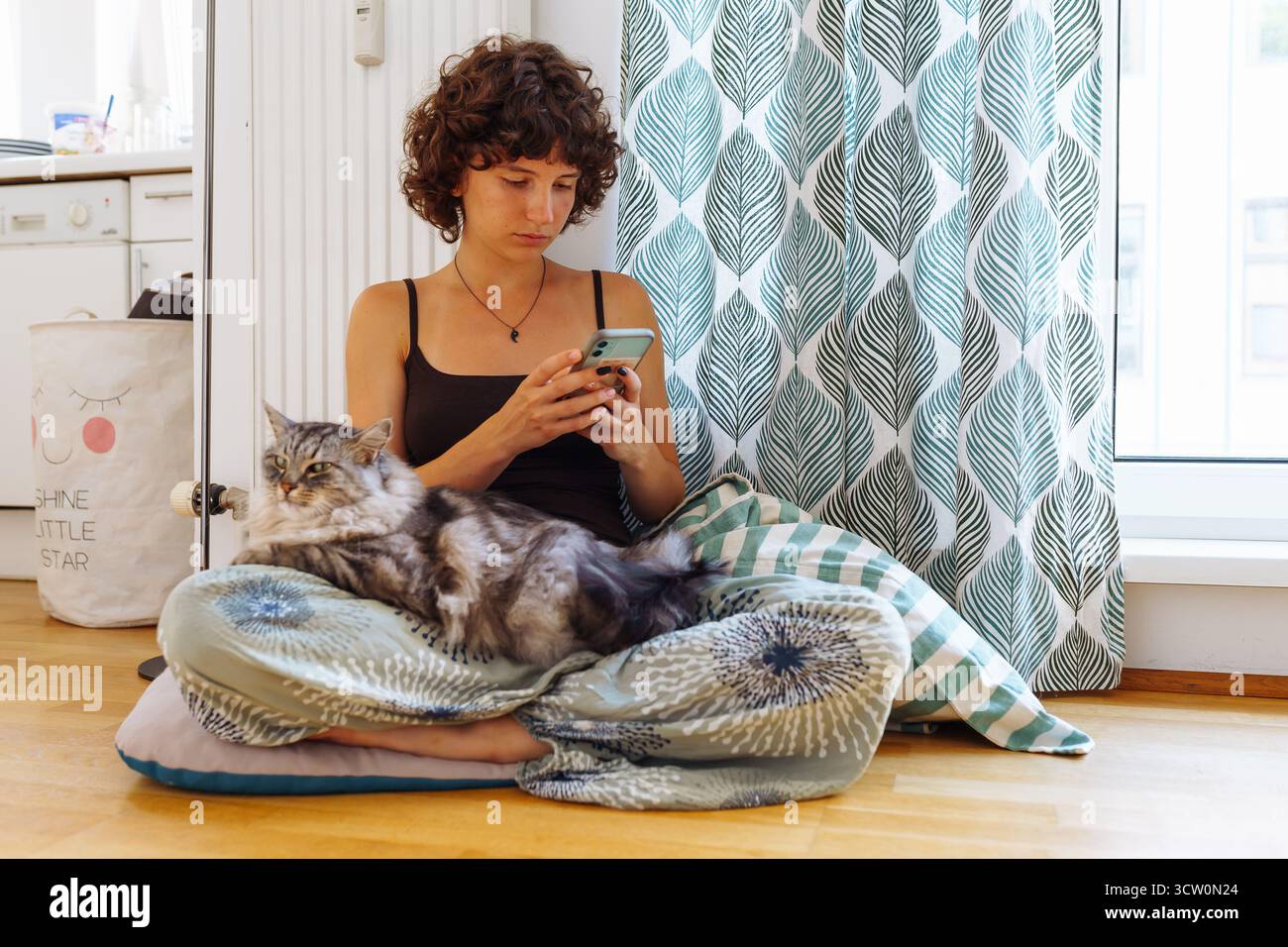 Spending time with pet hi-res stock photography and images - Alamy