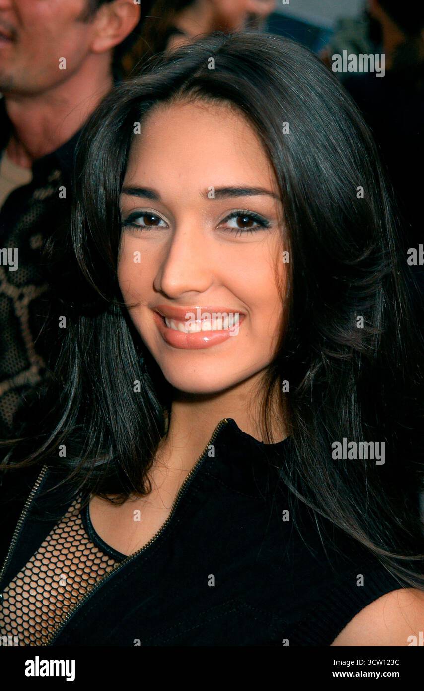 Miss universe 2003 hi-res stock photography and images - Alamy