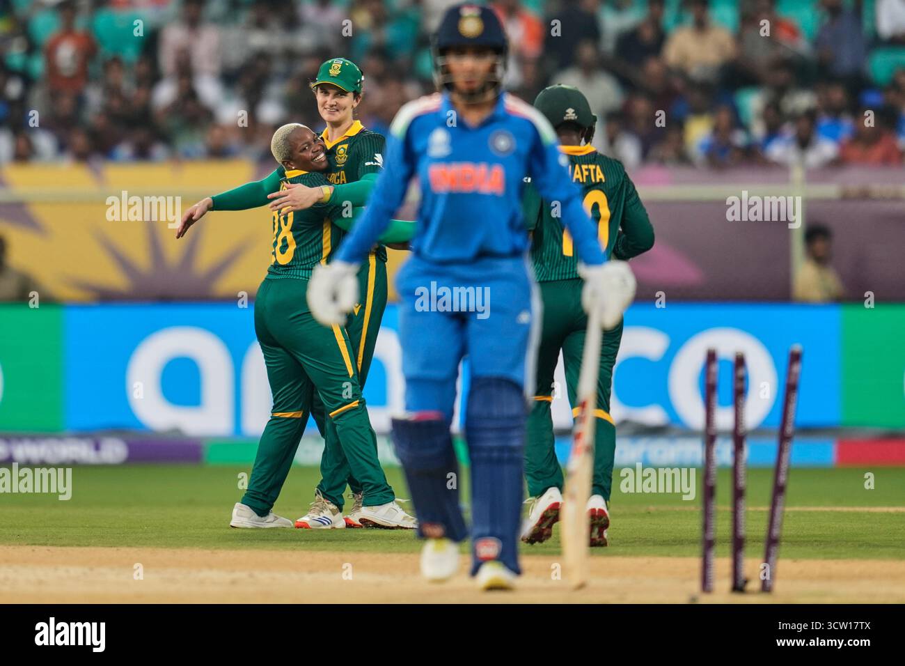 South Africa's Nonkululeko Mlaba, left, celebrates with teammates after ...