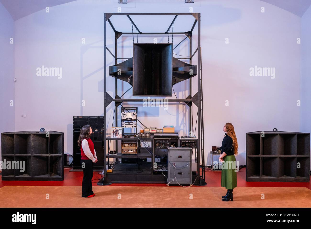 London UK 9th Oct 2025 The Sound System In The North Gallery london-uk-9th-oct-2025-the-sound-system-in-the-north-gallery