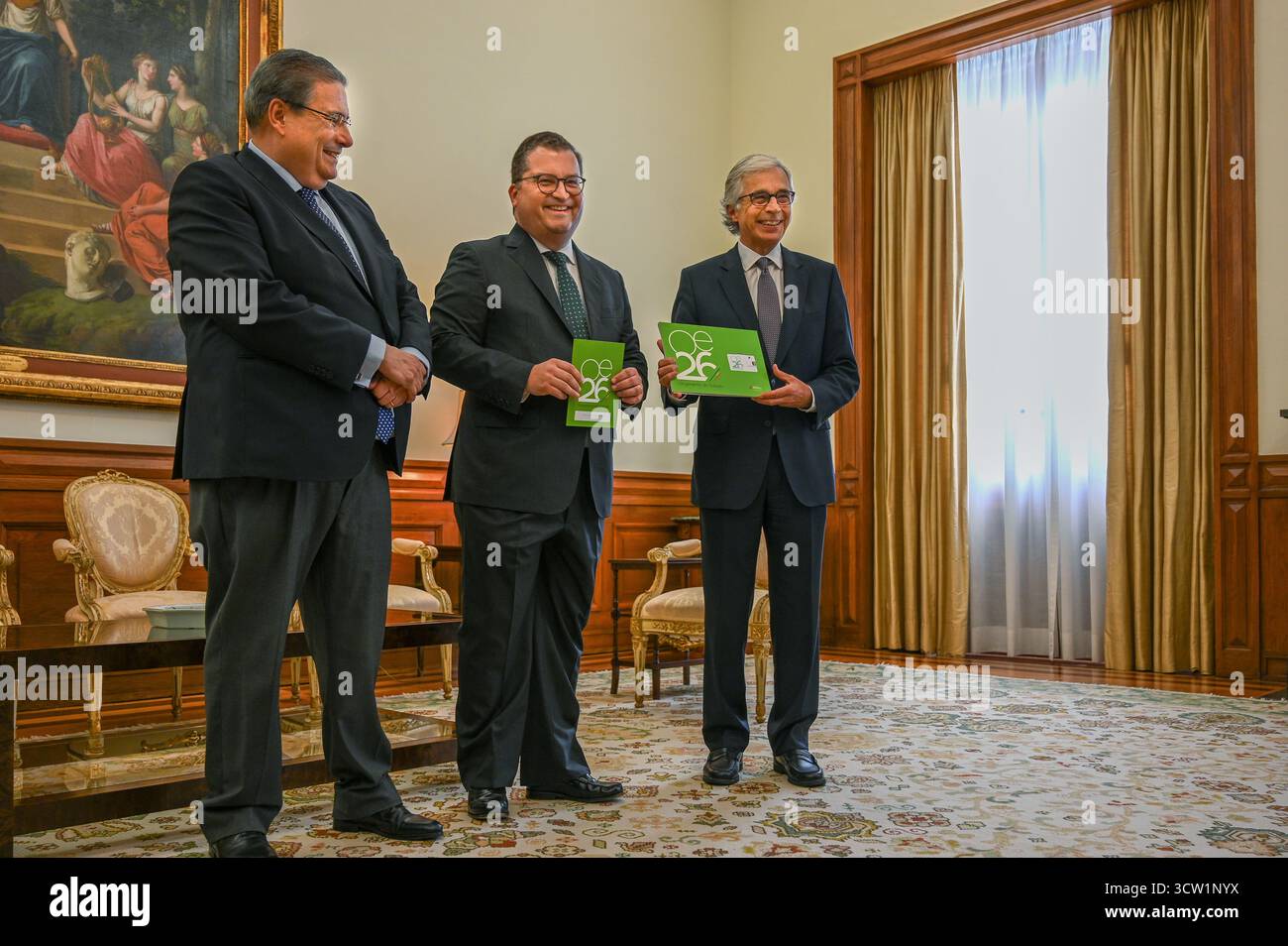 Jose miranda hi-res stock photography and images - Page 4 - Alamy