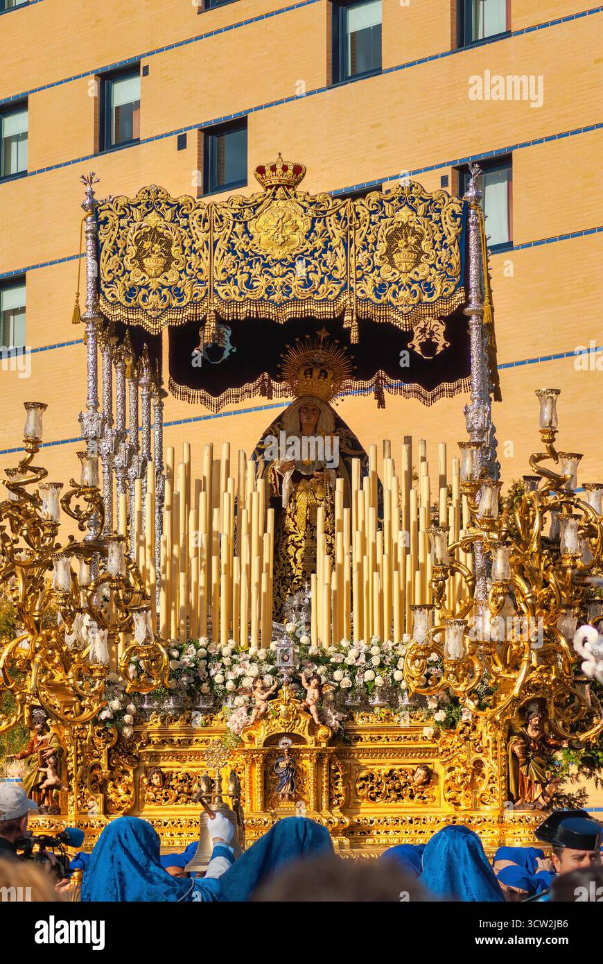 Close-up of the throne/float of the Virgin of the Conception, featuring ...