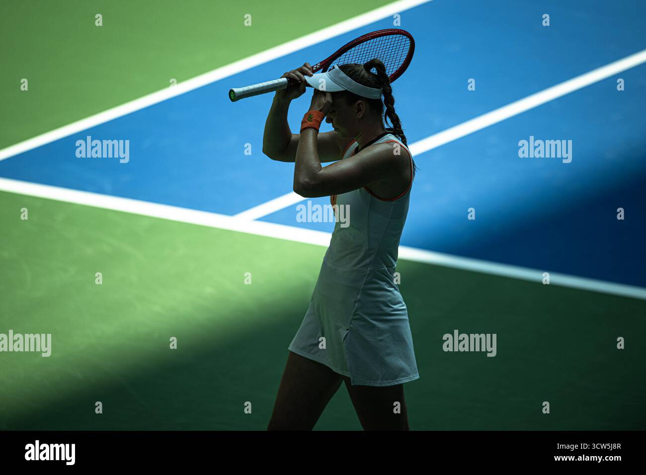 Elena Rybakina Leads 10 Top-25 Player Withdrawals at Wuhan Open