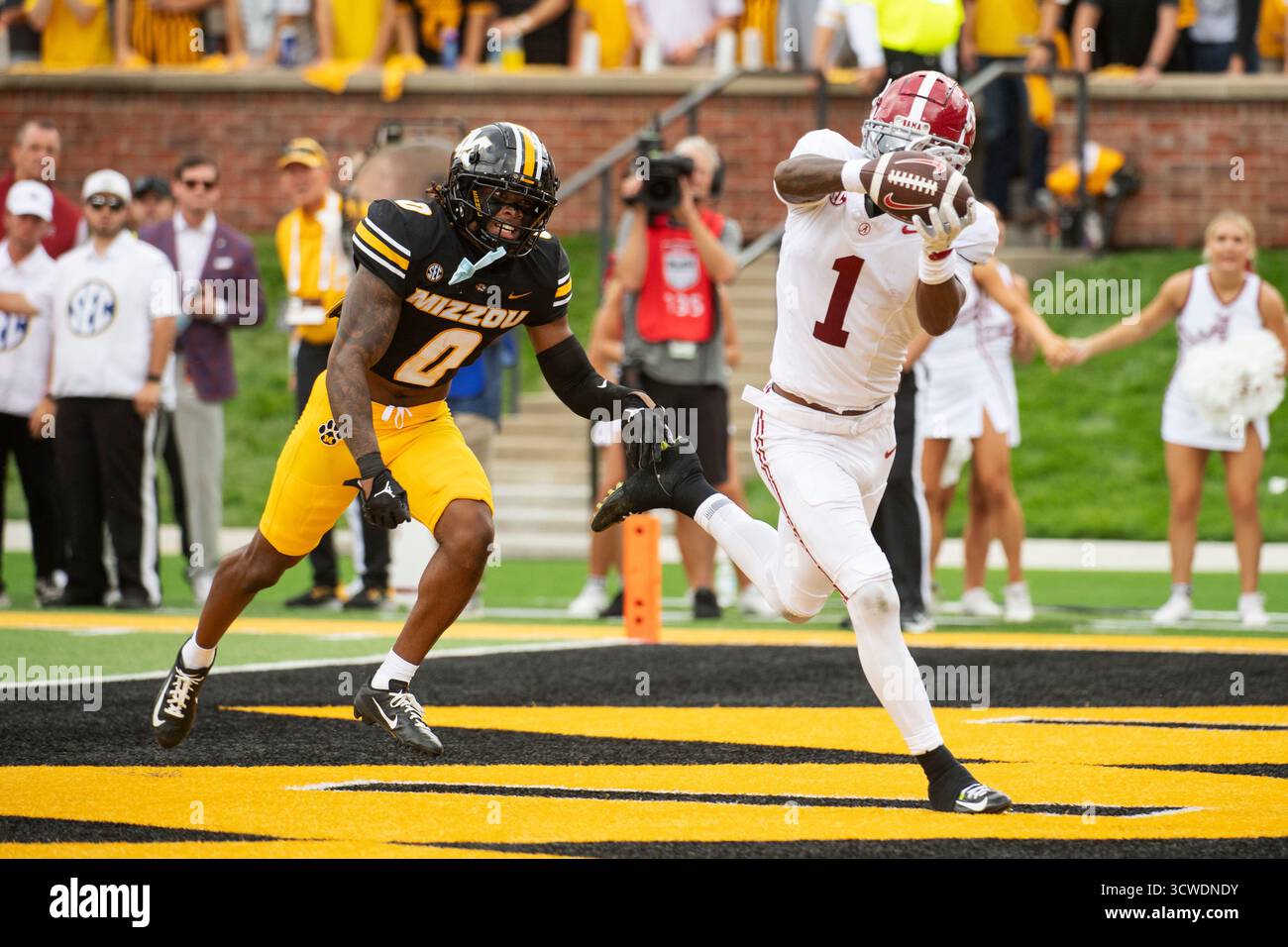 Touchdown Catch Alabama Alabama wide receiver Isaiah Horton (1) catches a touchdown pass in ...