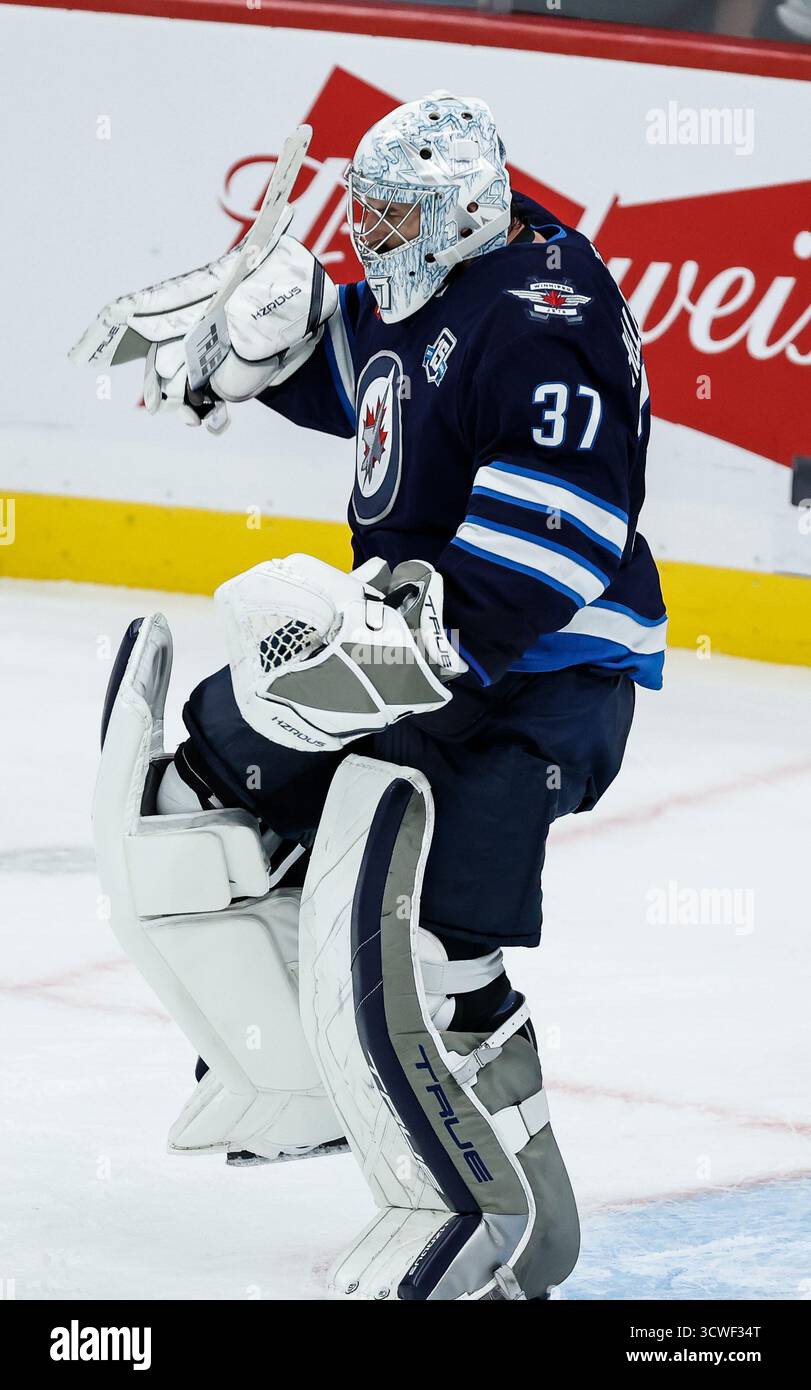 Is a Connor Hellebuyck trade to New Jersey imminent? Is a Connor Hellebuyck trade to New Jersey imminent?