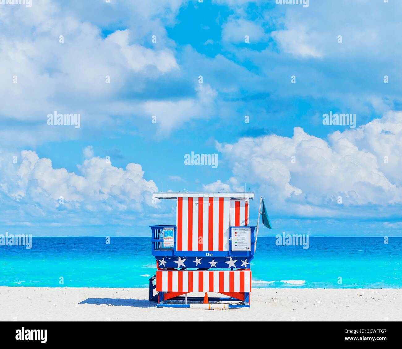 American deco hi-res stock photography and images - Alamy