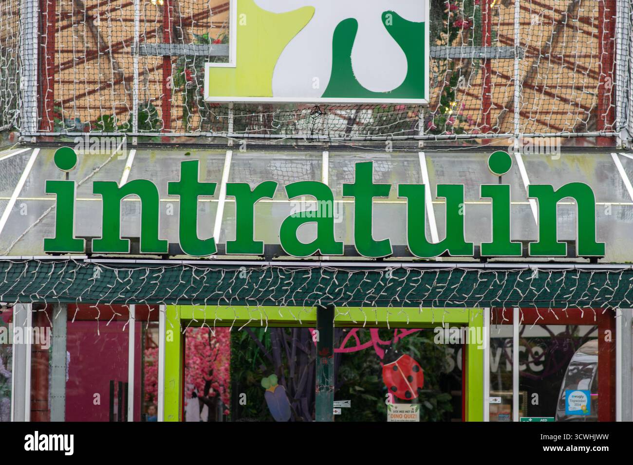 Intratuin Store Billboard intratuin store amsterdam hi-res stock photography and images ...