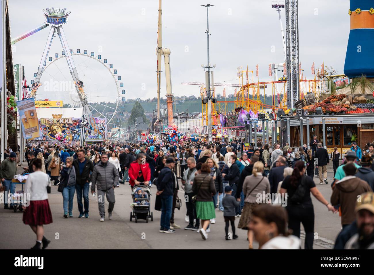 Germany Events October 2025 munich germany autumn hi-res stock photography and images ...