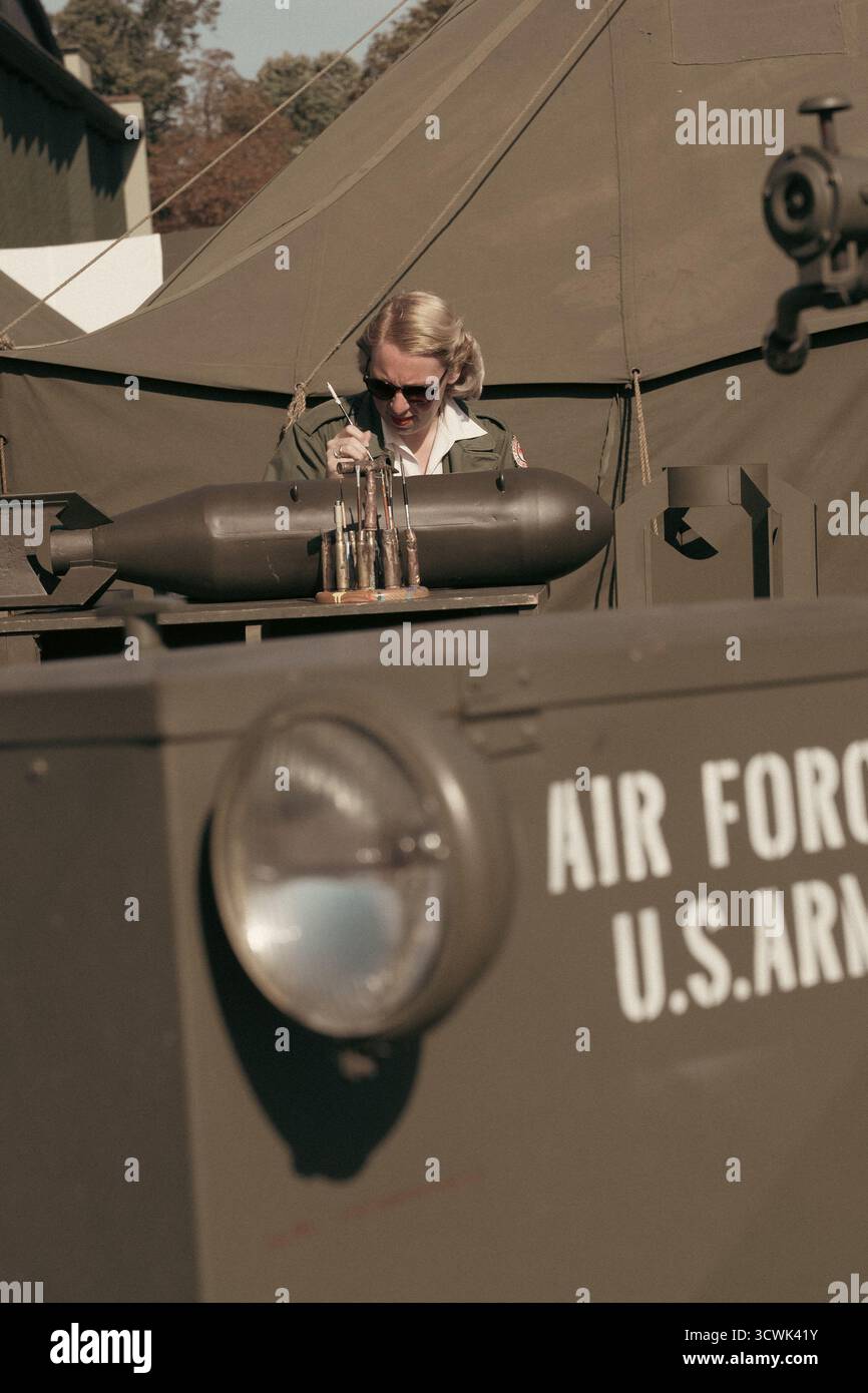 Fifi Rides Gunner Position Us army combat aircraft hi-res stock photography and images - Alamy