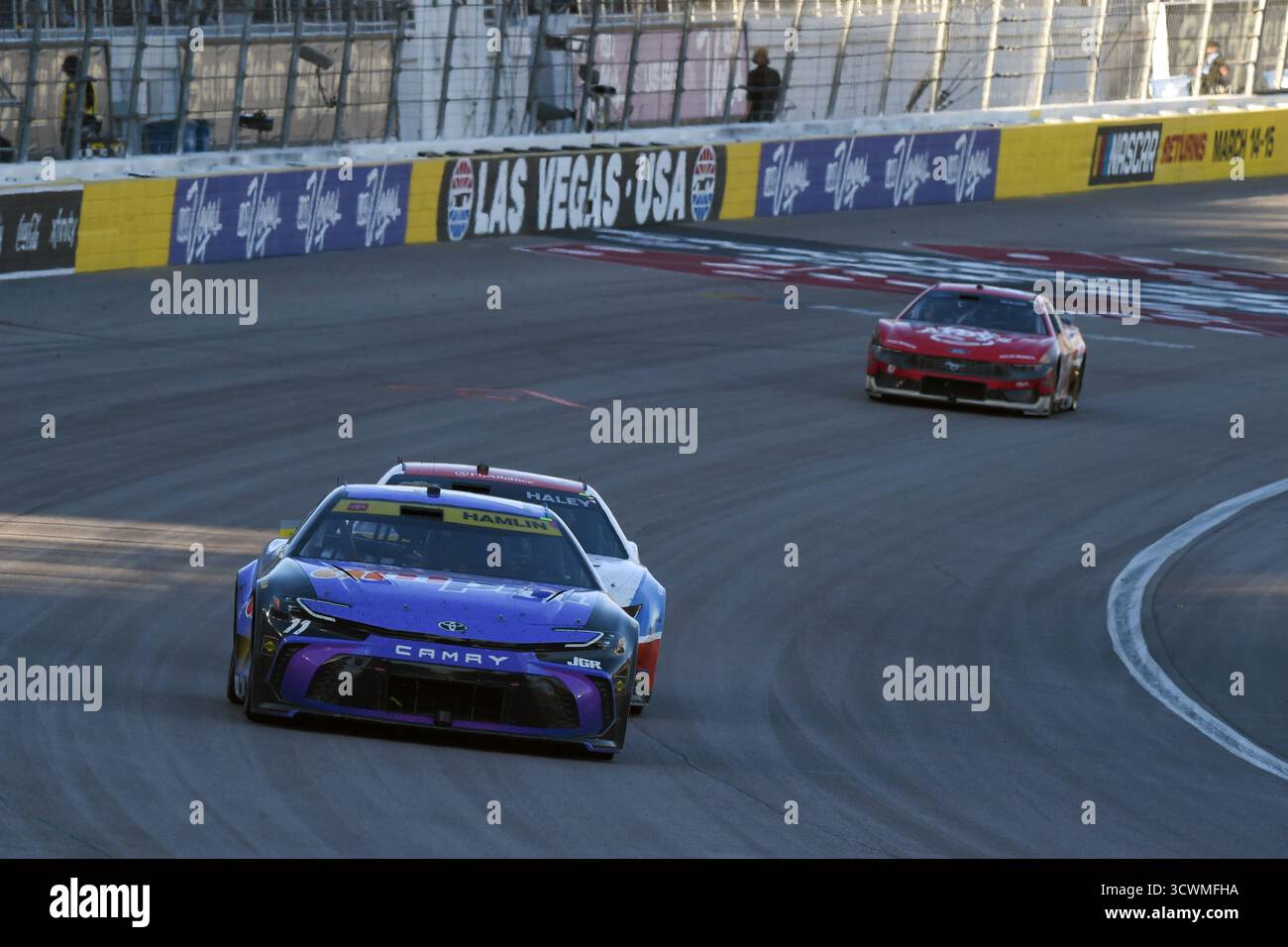 LAS VEGAS, NV - OCTOBER 12: Denny Hamlin (#11 Joe Gibbs Racing ampm ...