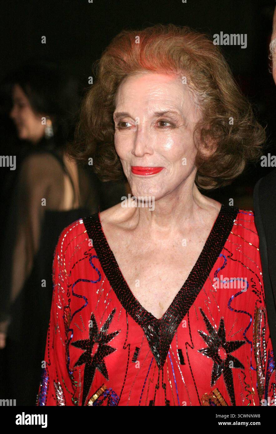helen gurley brown gold dress 14 Vintage Cosmopolitan Covers From The Helen Gurley Brown Era