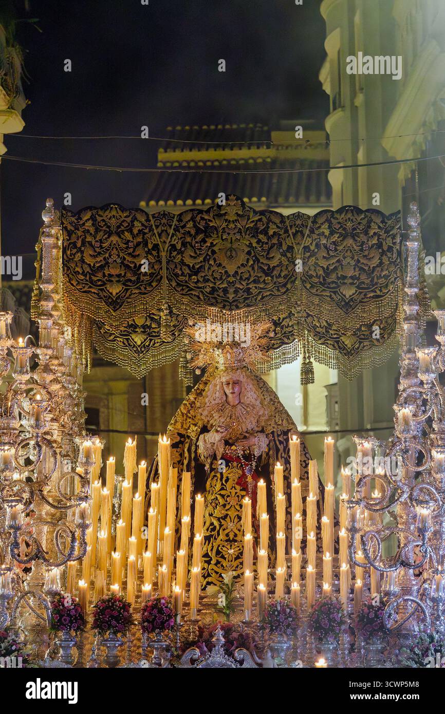 General view of the Sorrowful Virgin on her processional throne, María Santísima del Gran Perdón, during the Extraordinary Procession on October 12, 2 Stock Photo