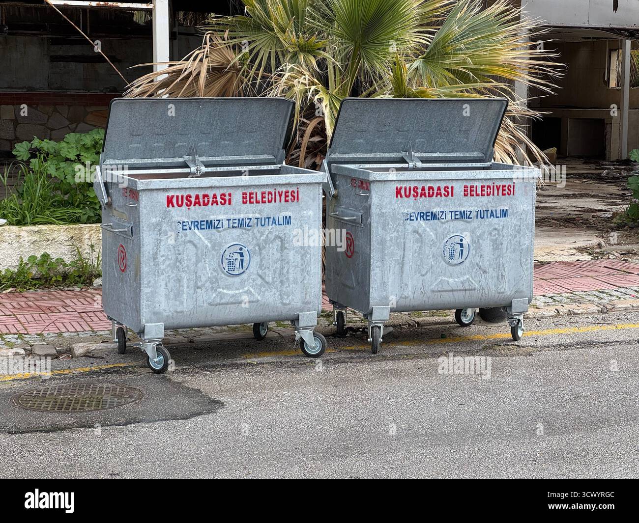 Bins on the side of the road hi-res stock photography and images - Alamy