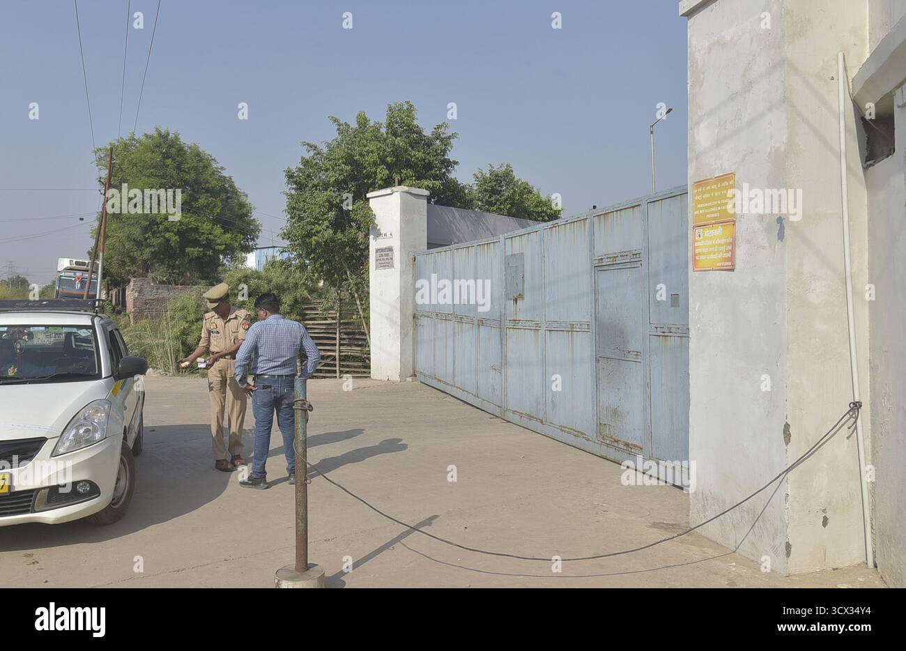 Ghaziabad, India. 13th Oct, 2025. GHAZIABAD, INDIA - OCTOBER 13: The Income Tax Department team raided the Meat exporter International Agro Foods Factory at Bhoolgadhi area on October 13, 2025 in Ghaziabad, India. In Uttar Pradesh, joint teams from the Income Tax and GST departments conducted a major operation early Monday morning at the premises including residences, factories, and offices of prominent meat traders. The teams conducted simultaneous raids in Sambhal, Bareilly, and Hapur.(Photo by Sakib Ali/Hindustan Times/Sipa USA) Credit: Sipa USA/Alamy Live News Stock Photo