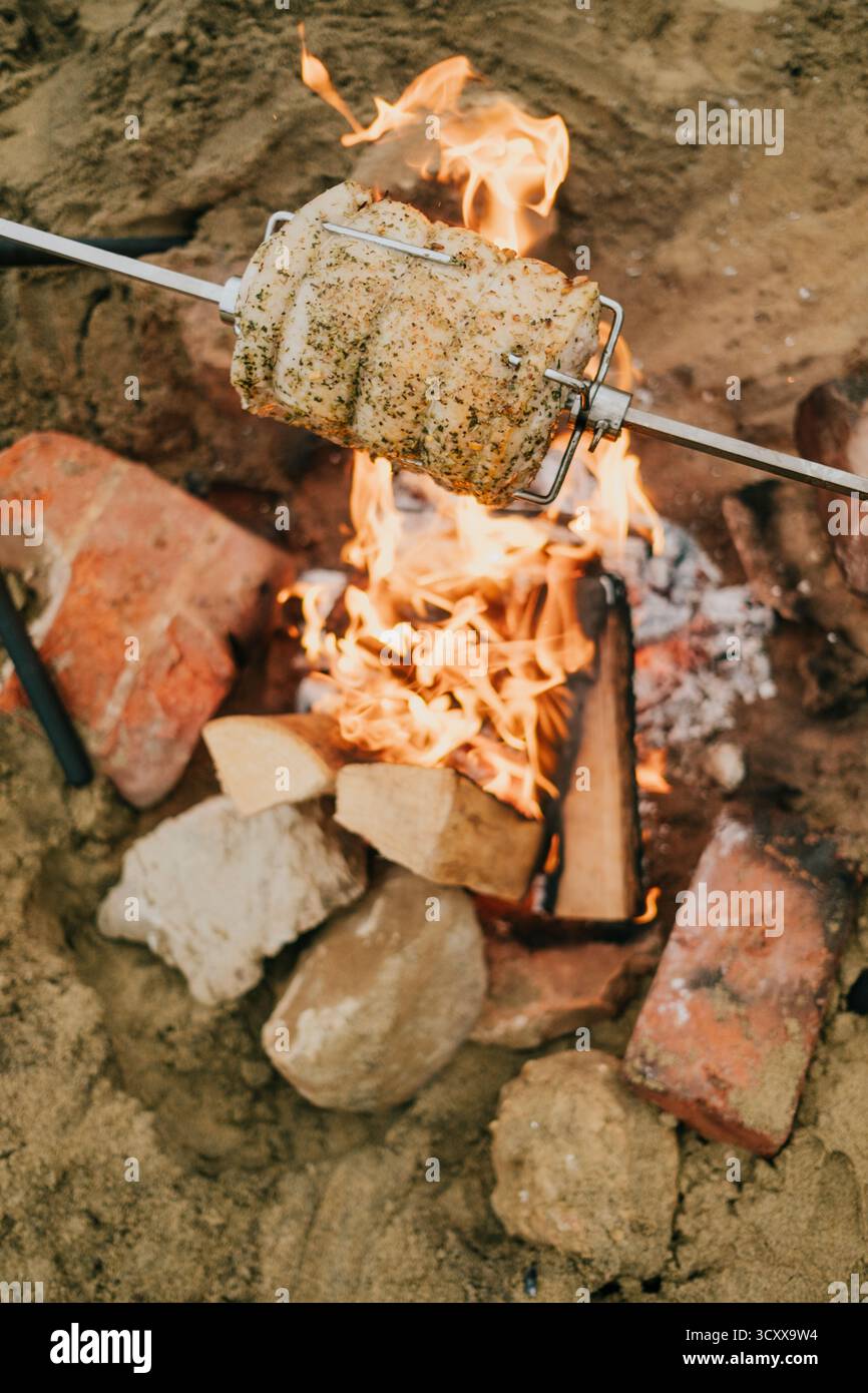 Cook over high heat hi-res stock photography and images - Alamy