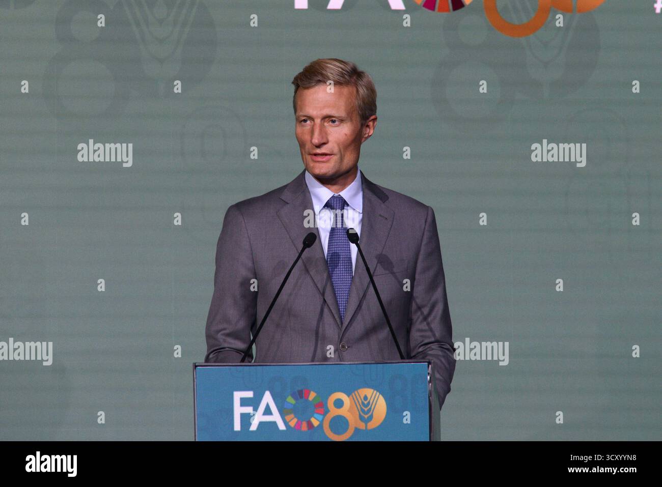 News - World Food Day 2025 Carl Skau, Deputy Executive Director of the ...