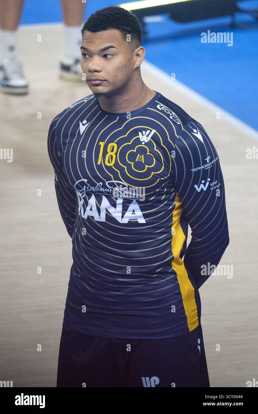 Verona, Italy. 16th Oct, 2025. Darlan Ferreira de Souza of Rana