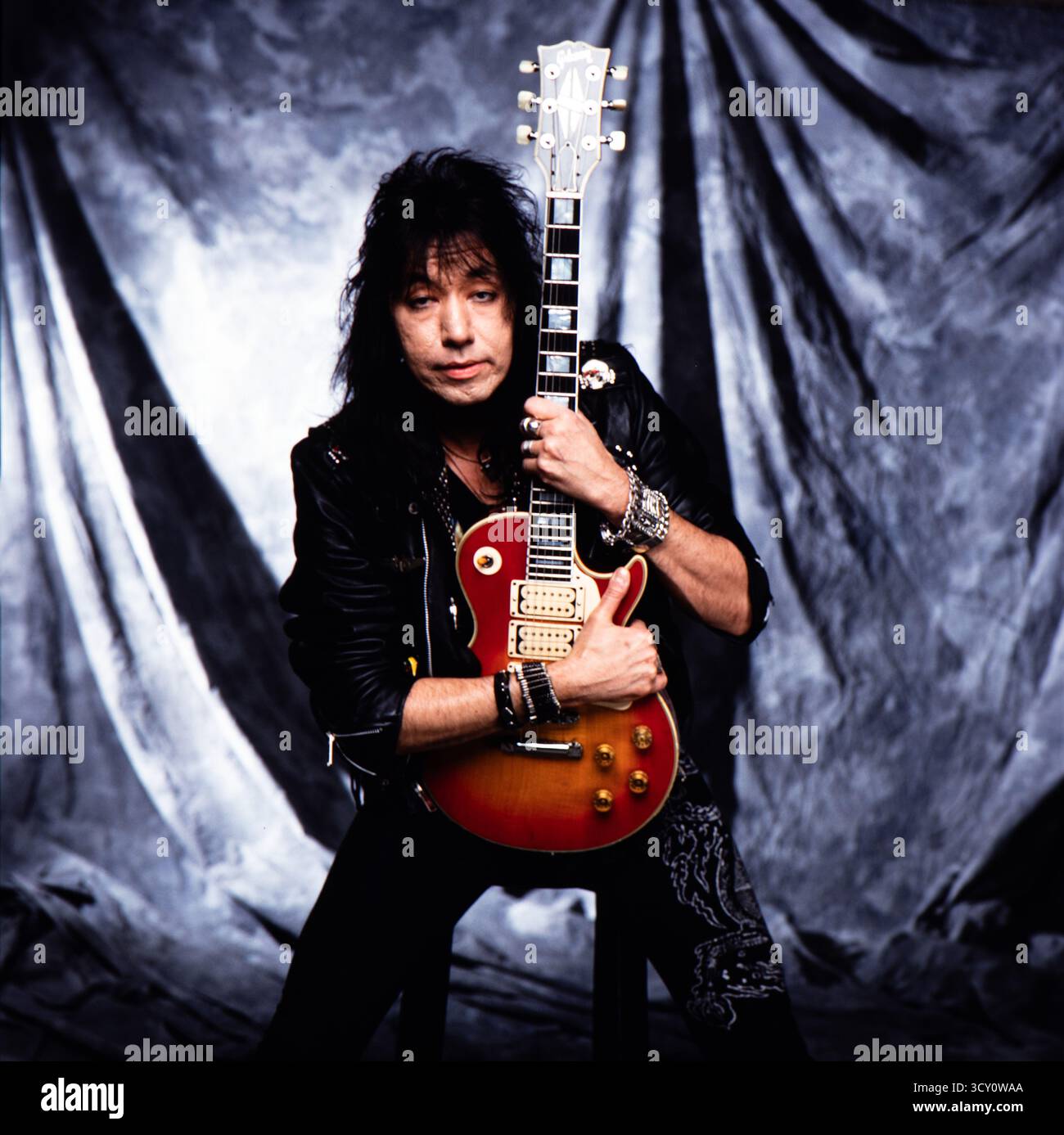 ace-frehley-1990-credit-ross-