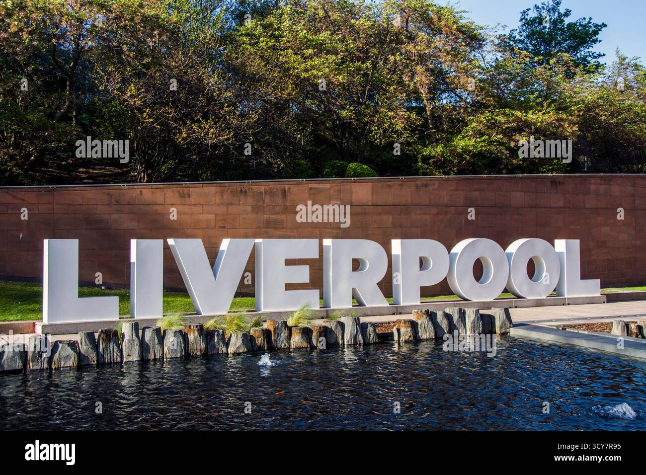 Selfie art of Liverpool wordmark Monument which is city names in giant ...