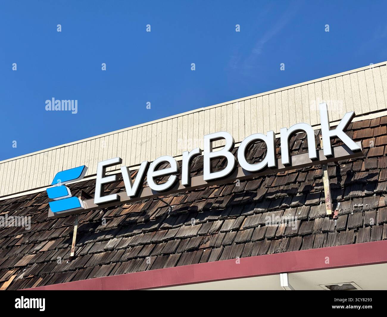 Everbank hi-res stock photography and images - Alamy