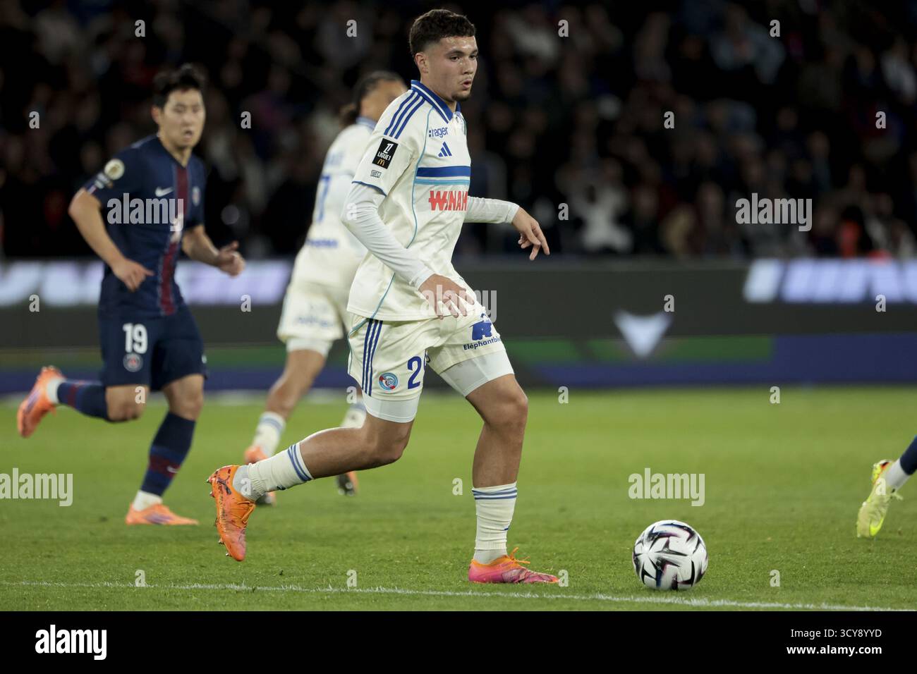 PSG enters race to recruit Strasbourg midfielder Samir El Mourabet PSG enters race to recruit Strasbourg midfielder Samir El Mourabet