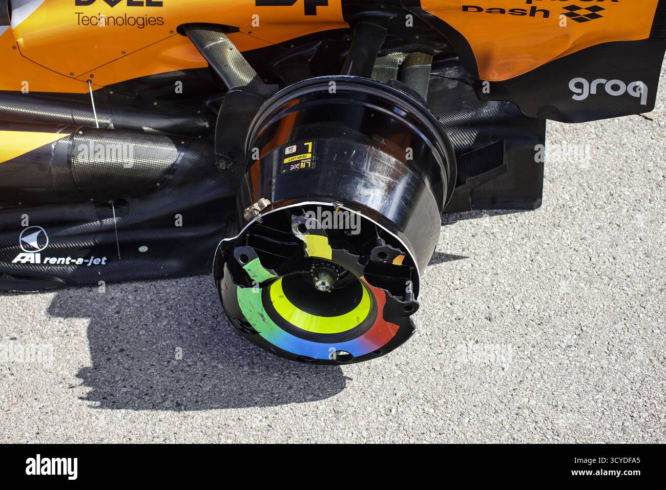 McLaren F1 Team MCL39, mechanical detail crash, accident, during the ...