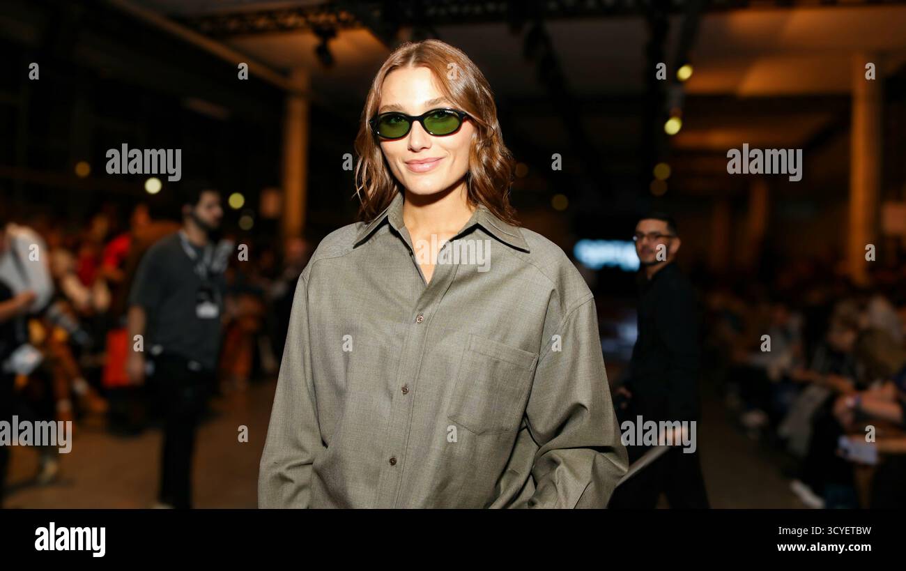 Sao Paulo, Sao Paulo, Brasil. 18th Oct, 2025. Sao Paulo (SP), 10/18/2025 - Beauty/Social/Ateliemaodemae Ã¢â‚¬" Sasha Meneghel attends the fashion show for the brand Atelie Mao de Mae, at Sao Paulo Fashion Week - SPFW N60, at Pacubra, in Ibirapuera Park, Sao Paulo, this Saturday, October 18, 2025. (Foto: Milene Cardoso/Thenews2/Zumapress) (Credit Image: © Milene Cardoso/TheNEWS2 via ZUMA Press Wire) EDITORIAL USAGE ONLY! Not for Commercial USAGE! Stock Photo