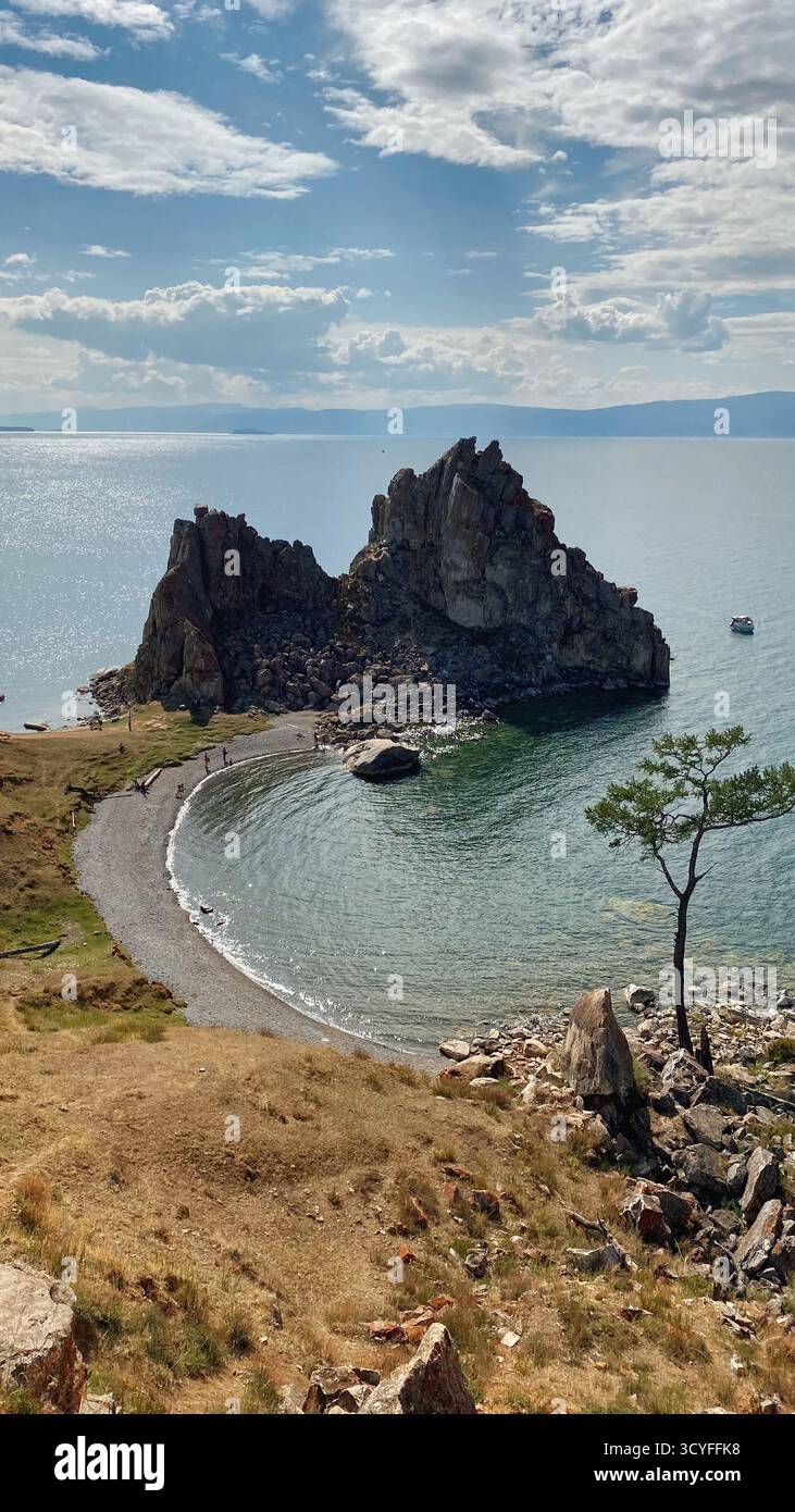 Russia Rocks Natural attraction rock shamanka hi-res stock photography and images ...