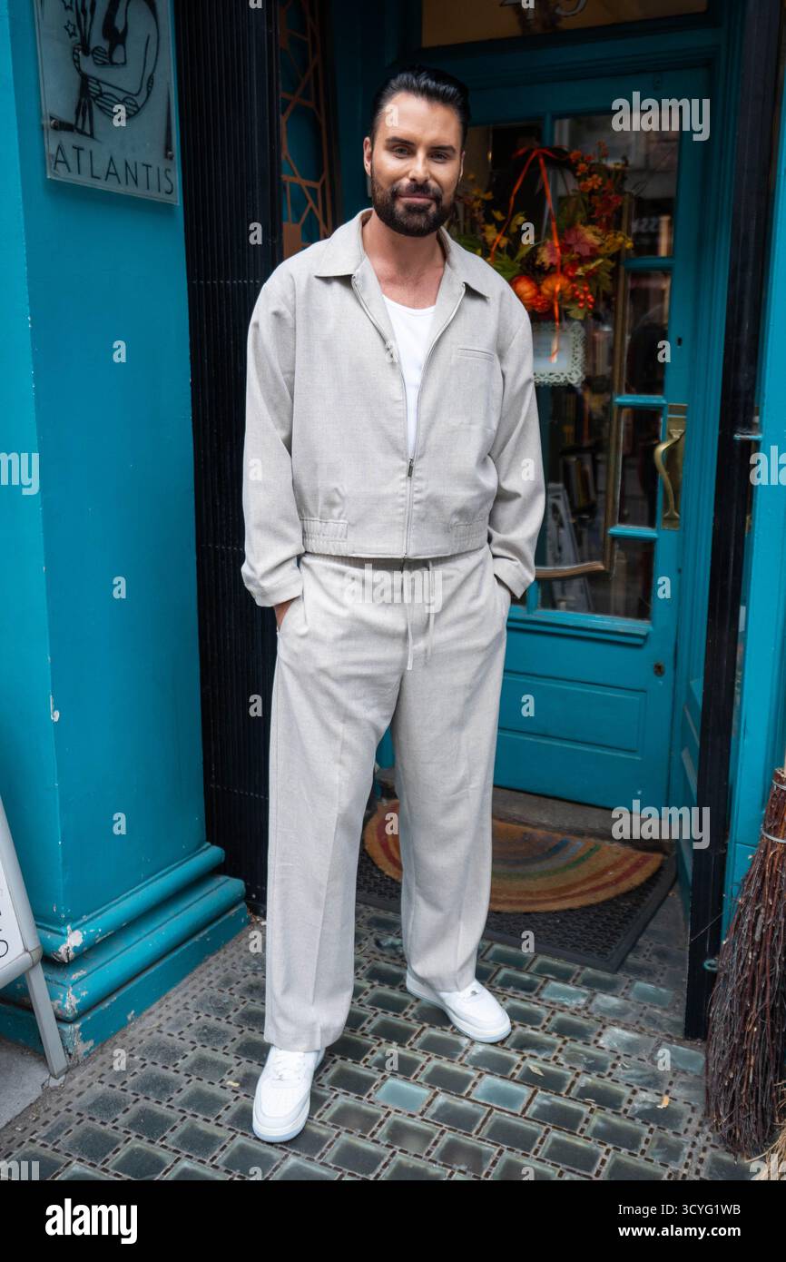 EMBARGOED TO 0001 MONDAY OCTOBER 20 Rylan Clark during a photocall for The Witches of Essex, A new three-part documentary series for Sky History, at The Atlantis Bookshop in central London. Picture date: Friday October 17, 2025. Stock Photo